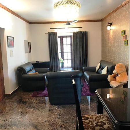 Beersheba Three Bed Room A/C Apartments Thiruvananthapuram Kültér fotó