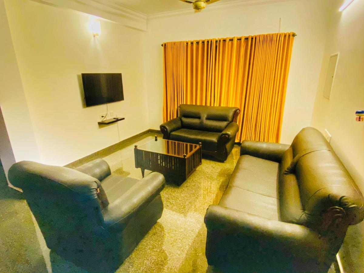 Beersheba Three Bed Room A/C Apartments Thiruvananthapuram Kültér fotó