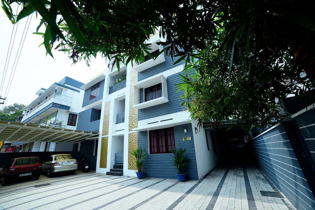 Beersheba Three Bed Room A/C Apartments Thiruvananthapuram Kültér fotó