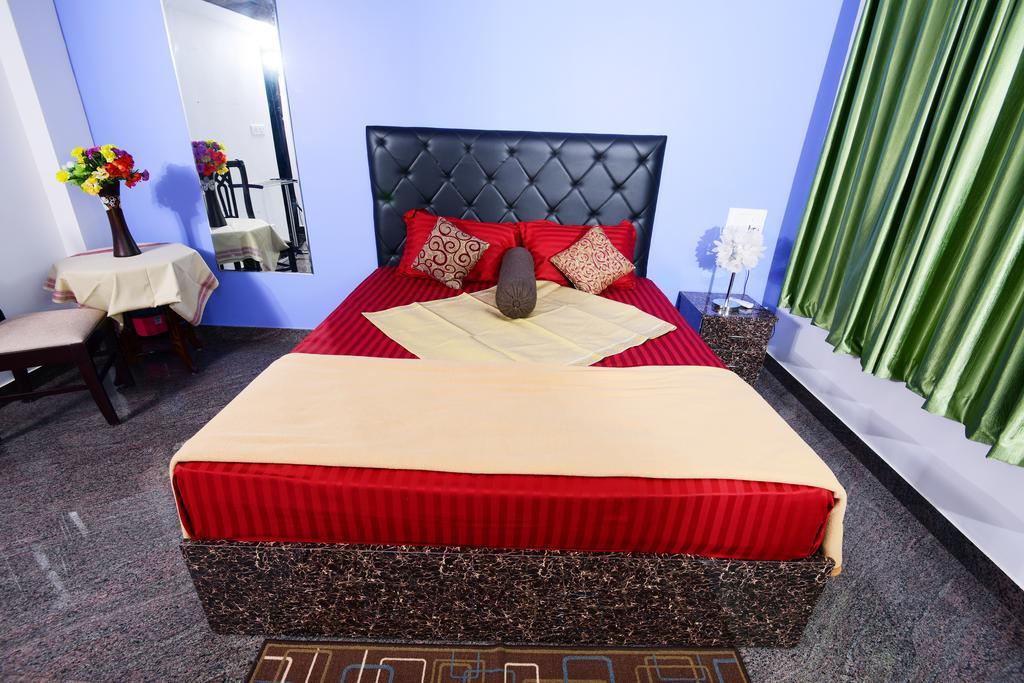 Beersheba Three Bed Room A/C Apartments Thiruvananthapuram Kültér fotó