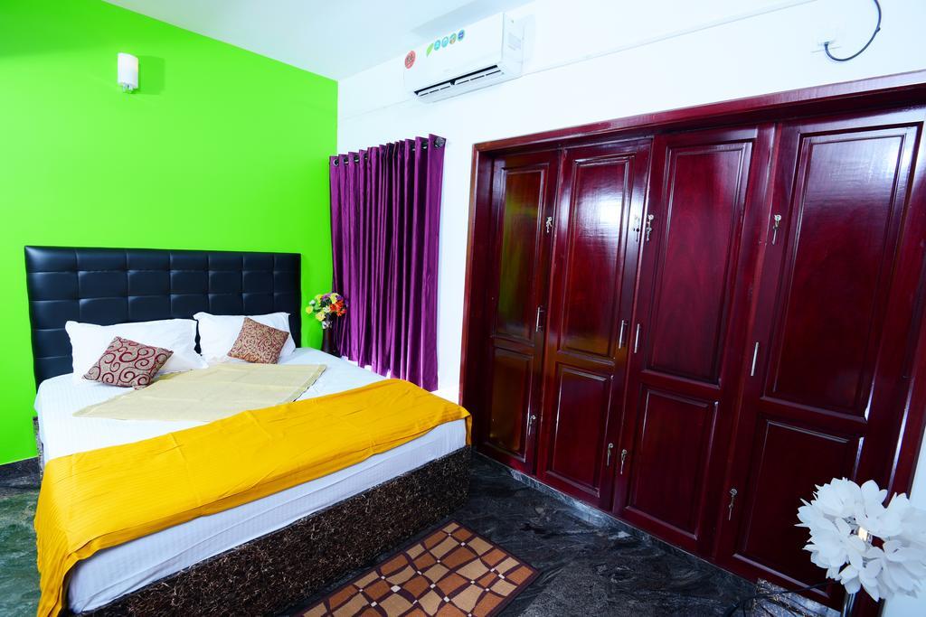 Beersheba Three Bed Room A/C Apartments Thiruvananthapuram Kültér fotó