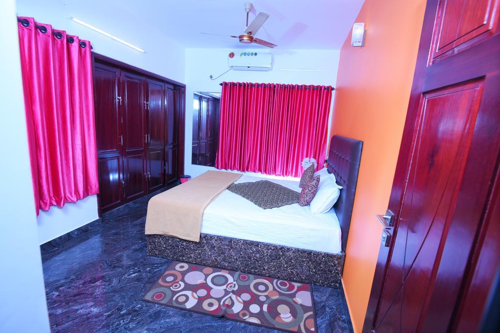 Beersheba Three Bed Room A/C Apartments Thiruvananthapuram Kültér fotó