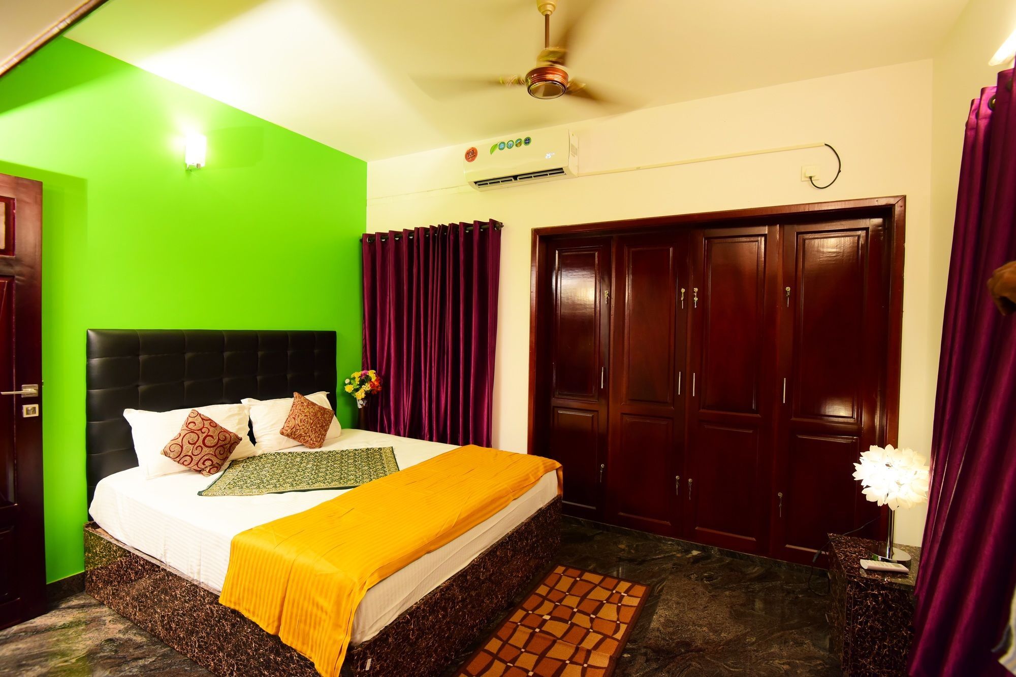 Beersheba Three Bed Room A/C Apartments Thiruvananthapuram Kültér fotó